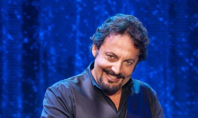 Enrico Brignano torna a Bologna con “Enricomincio da me”