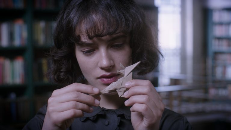 Bella (Jessica Brown Findlay)