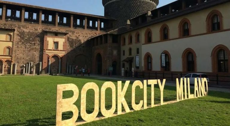 Bookcity Milano: tre giorni di libri e letture, e di “Momenti di felicità”