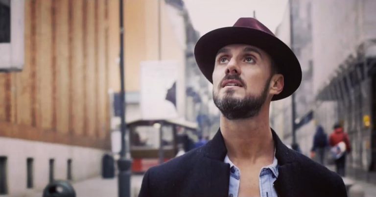 Luca D’Alessandro e i salti nel vuoto ineluttabili: Innamòrati