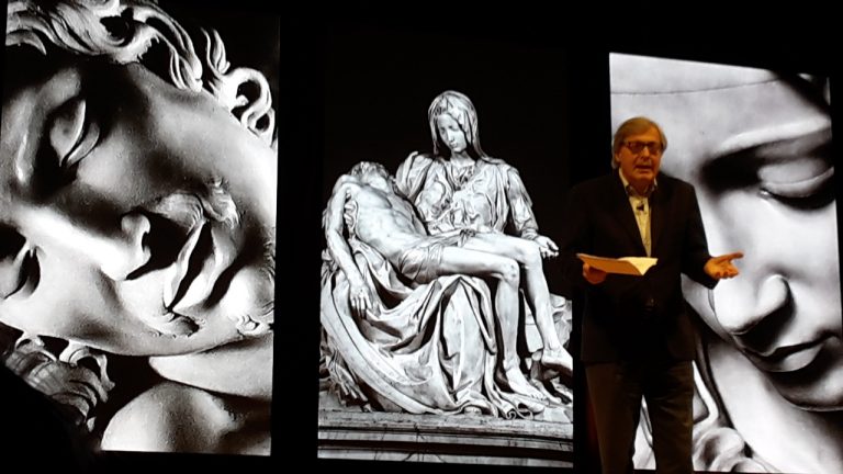 Vittorio Sgarbi e il suo Michelangelo: una riflessione sul bello