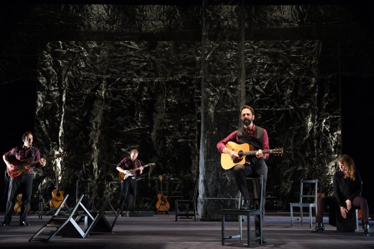 Neri Marcorè in Quello che non ho