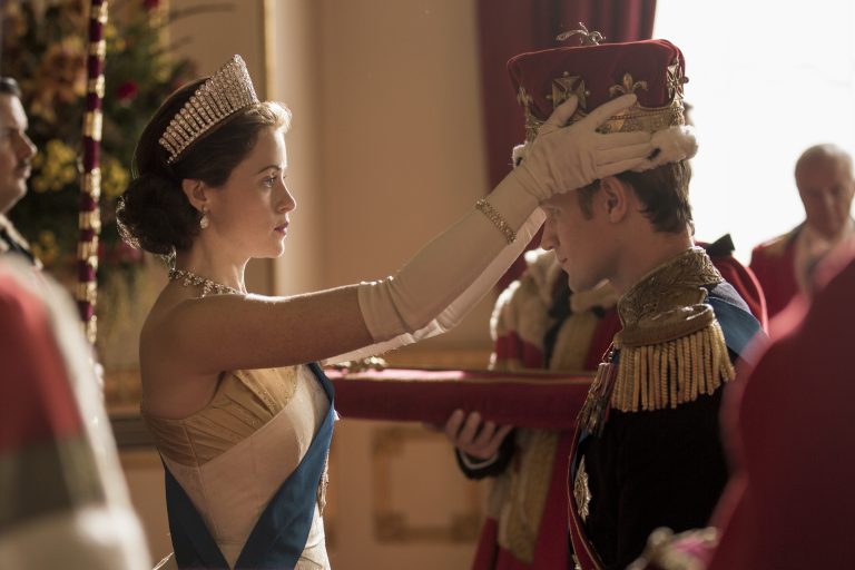 The crown 2 serie tv