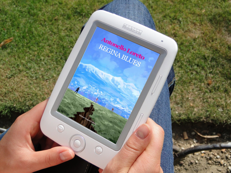 Regina Blues, un omaggio alla resistenza degli esseri umani