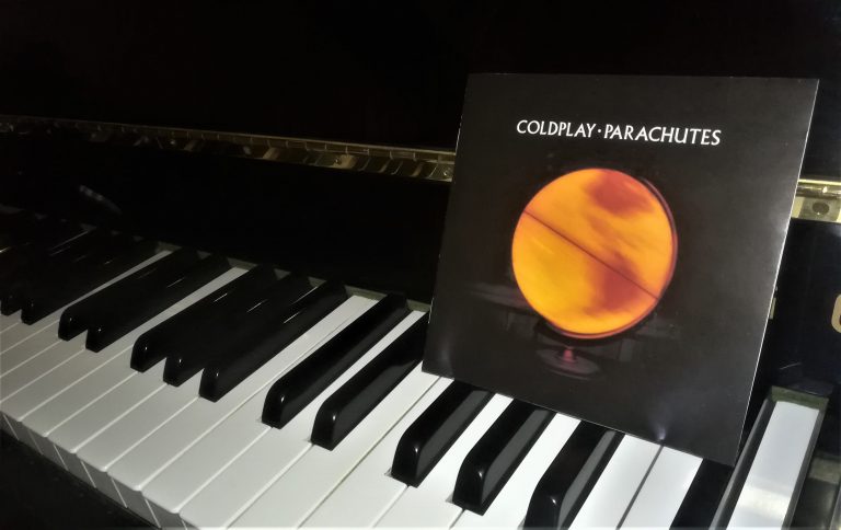 Coldplay album Parachutes 20 anni