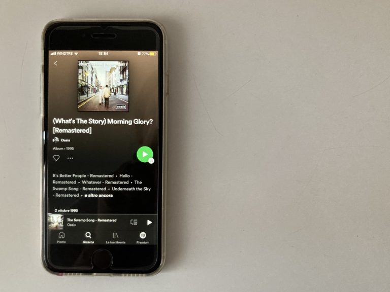 Oasis album what's the story morning glory