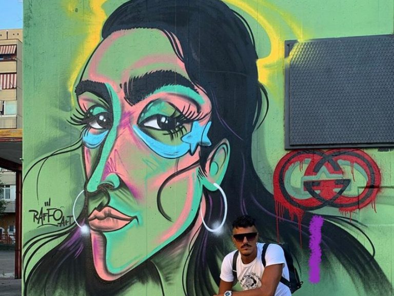 Armine Harutyunyan nuova modella gucci 2020