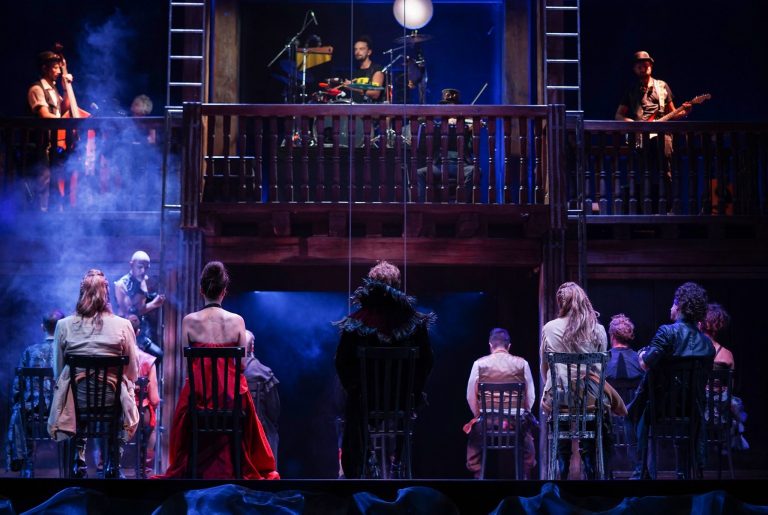 Gli amori incrociati e le beffe de “La dodicesima notte” in scena al Globe Theatre di Roma