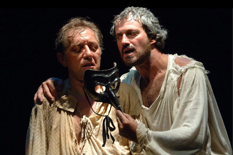 “Shakespea Re di Napoli” mescola felicemente il teatro elisabettiano e la cultura partenopea