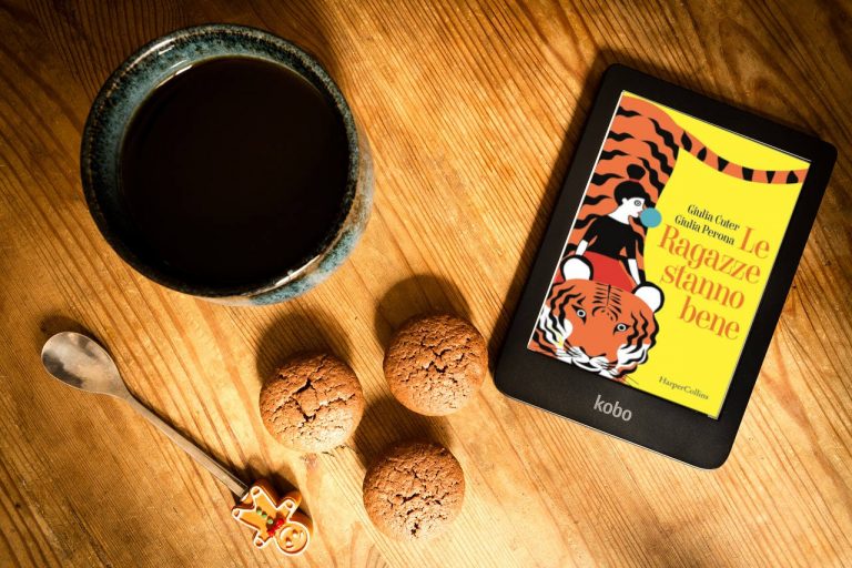 le-ragazze-stanno-bene-recensione-libro