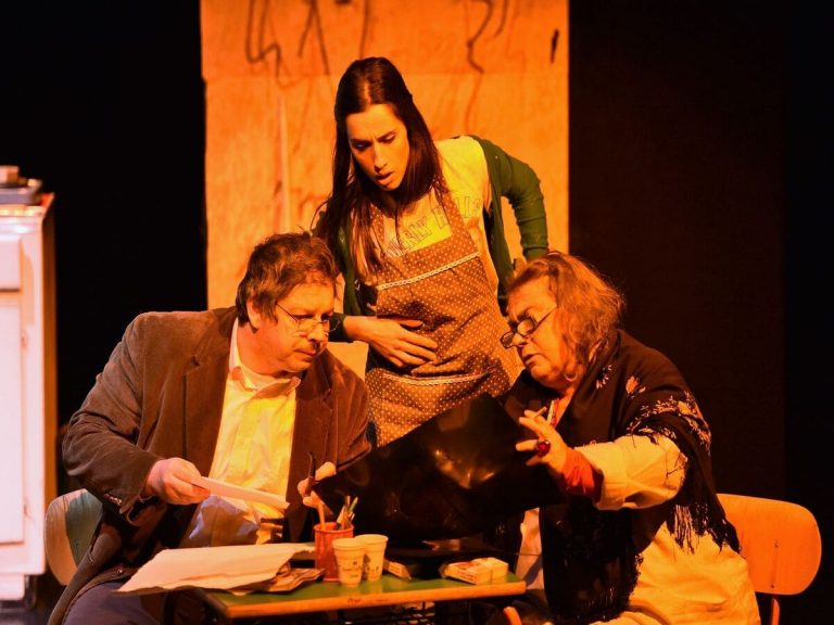 Alda Merini e l’essenza della sua Poesia a teatro con “Dio arriverà all’alba”