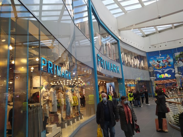Centro Commerciale Maximo: tour virtuale nel Primark di Roma