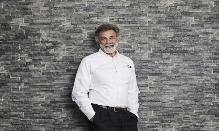 Luca Barbareschi con un programma su Rai 3. Sembra un ossimoro