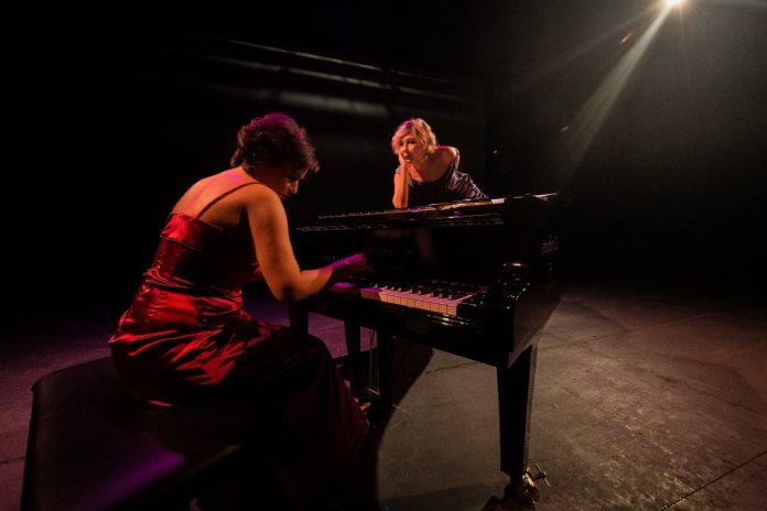 heroides recensione teatro vascello