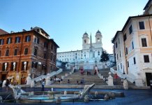 Scalinate famose: elementi architettonici e culturali