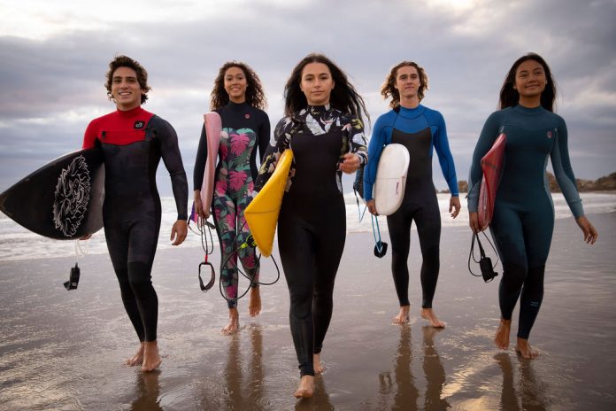 surviving summer recensione netflix